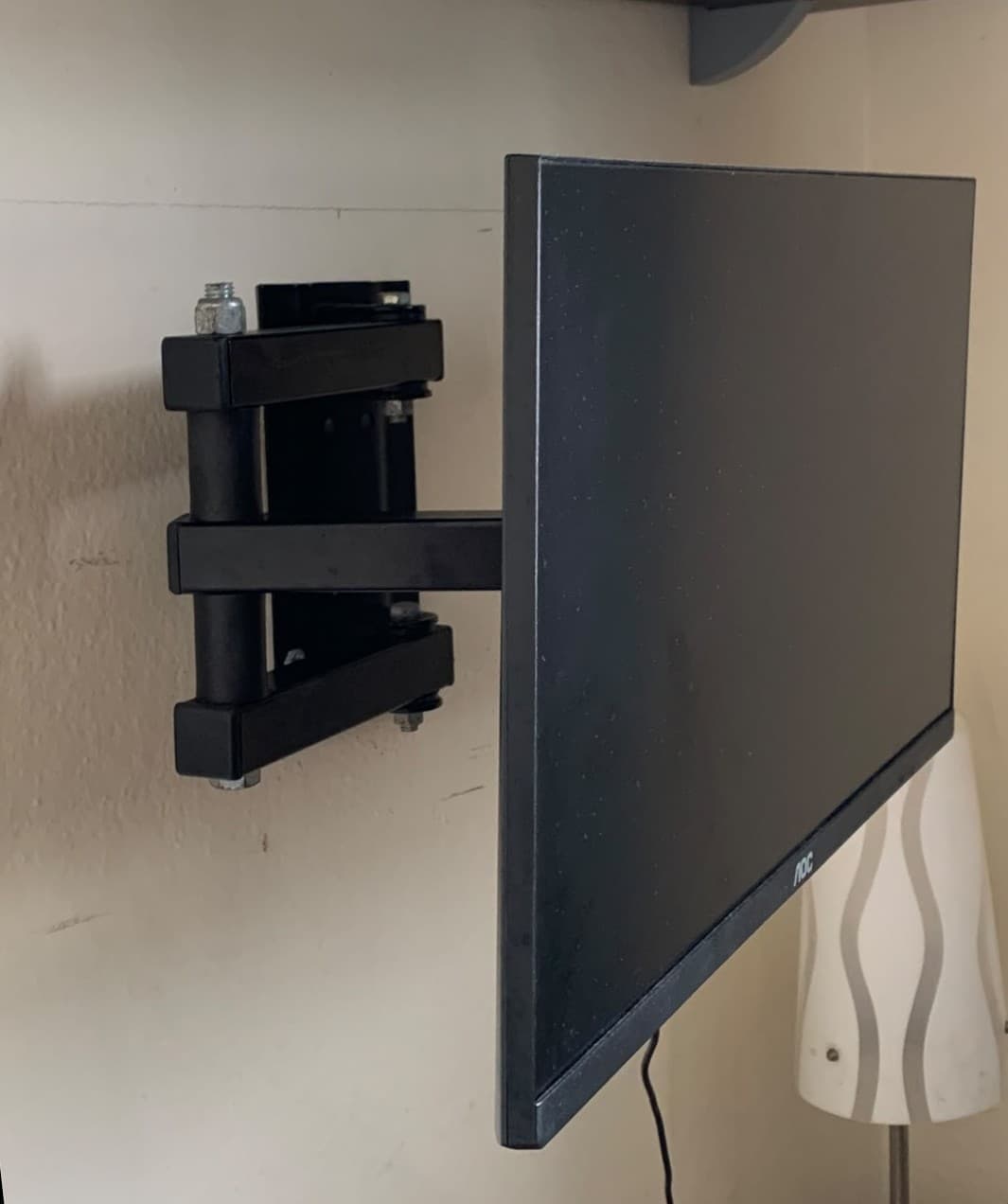 Instalação de suporte de TV ou Monitor